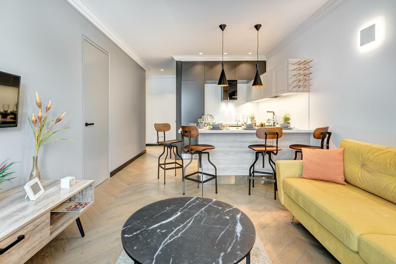 Happy Inn Presidential, Self Check-In, Parking In The Underground Garage VNO Esterno foto