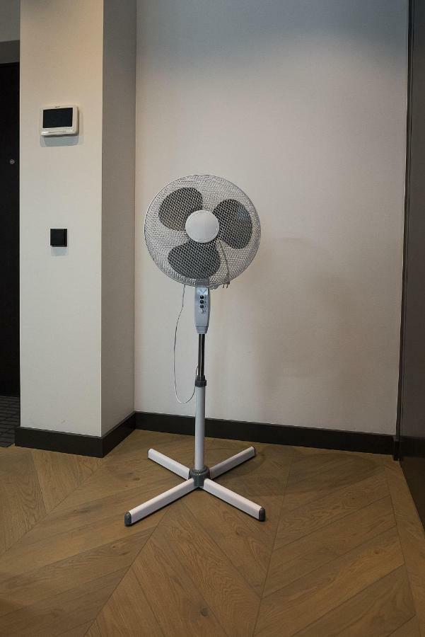 Happy Inn Presidential, Self Check-In, Parking In The Underground Garage VNO Esterno foto